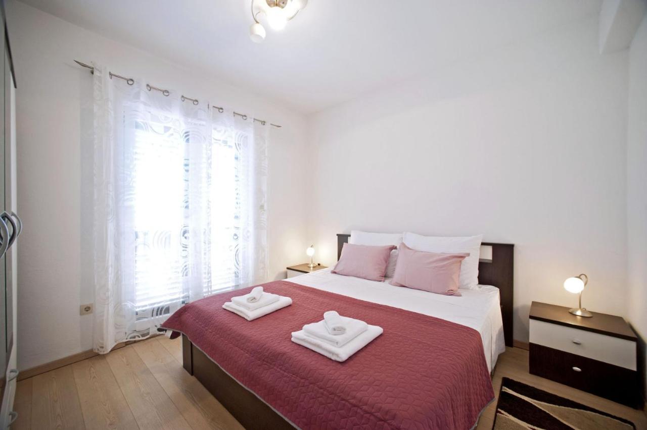 Apartments With A Parking Space Gornje Selo, Solta - 15545 Grohote Zewnętrze zdjęcie