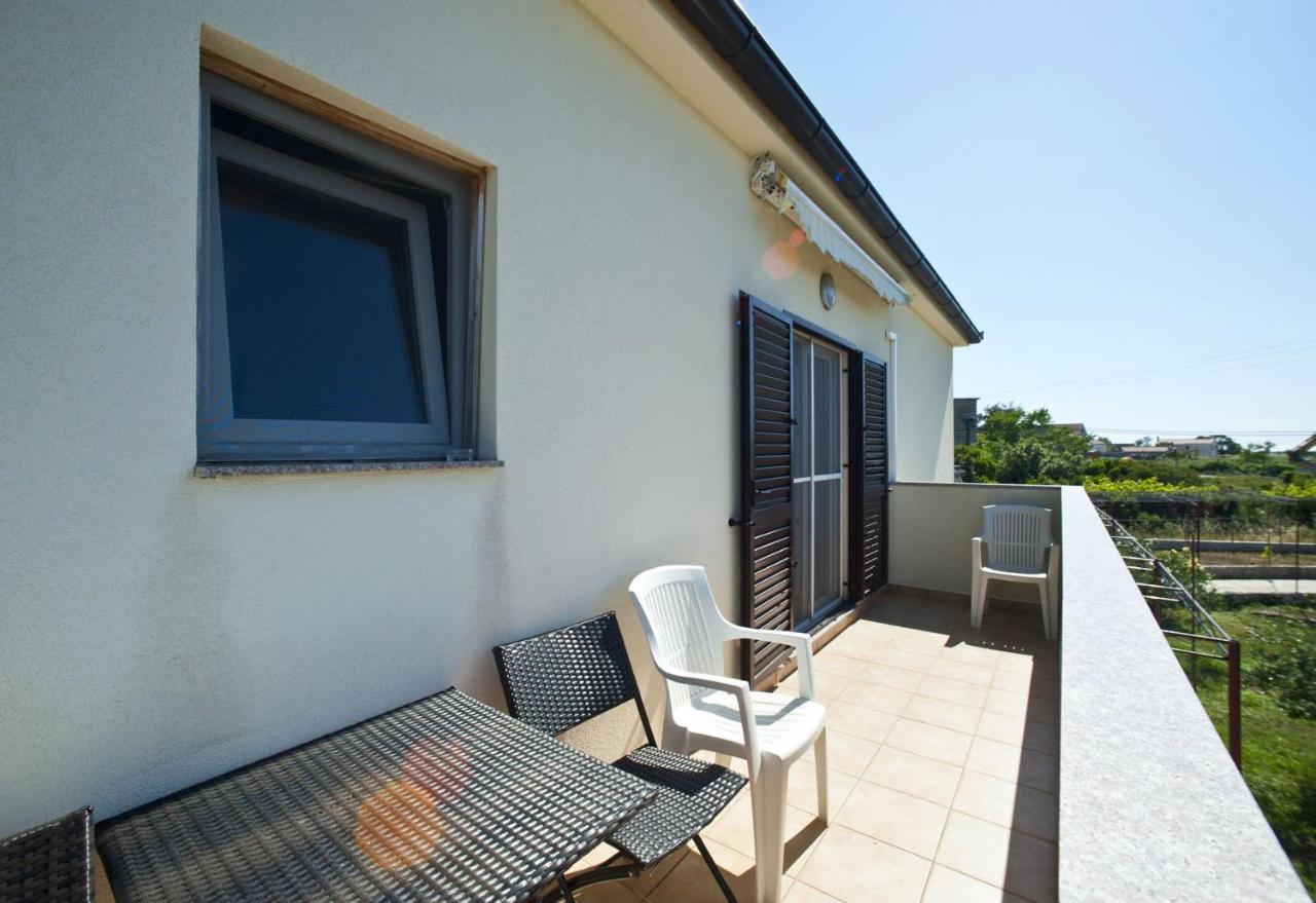Apartments With A Parking Space Gornje Selo, Solta - 15545 Grohote Zewnętrze zdjęcie