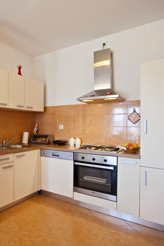 Apartments With A Parking Space Gornje Selo, Solta - 15545 Grohote Zewnętrze zdjęcie